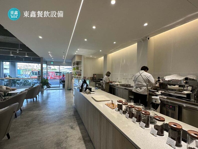 台中櫻桃計畫咖啡館開店廚房動線規劃 