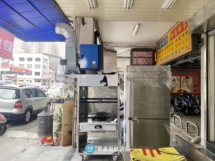 台中二姐海鮮麵店靜電除油機安裝